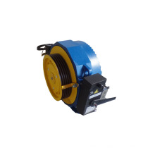 320-600KG Passenger Elevator Gearless Traction Machine For Lift
